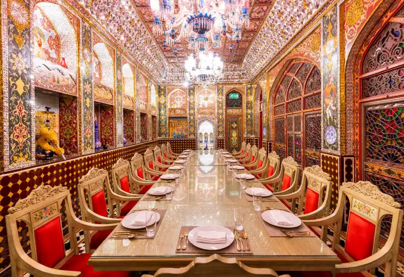 Parisa restaurant in souq waqif