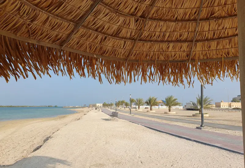 al thakhira beach qatar