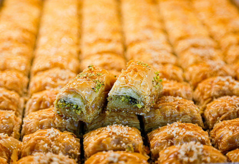 Top 10 Sweets to Taste in Qatar